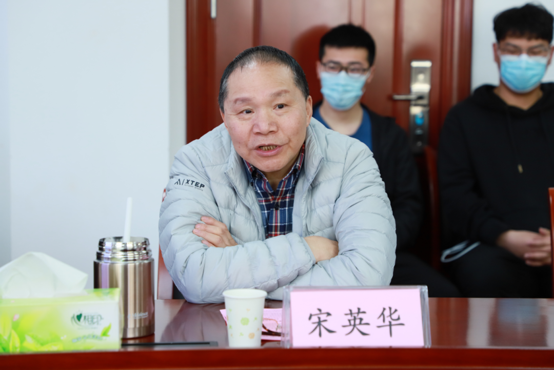 春回大地 情暖助學(xué) | 鼎業(yè)環(huán)保與武漢理工大學(xué)安全科學(xué)與應(yīng)急管理學(xué)院舉行獎(jiǎng)、助學(xué)（教）金捐贈(zèng)儀式